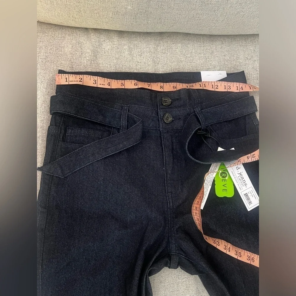 D. Jeans High Waist Flare | Size 6 | Dark Blue | NWT - Picture 8 of 8